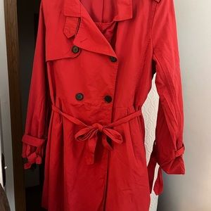 Red Gap trench coat XL